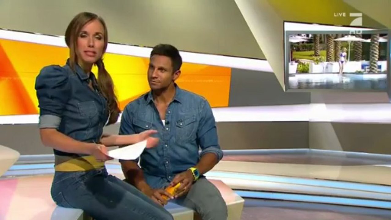 Annemarie Warnkross - Enges Jeansoutfit @ Taff