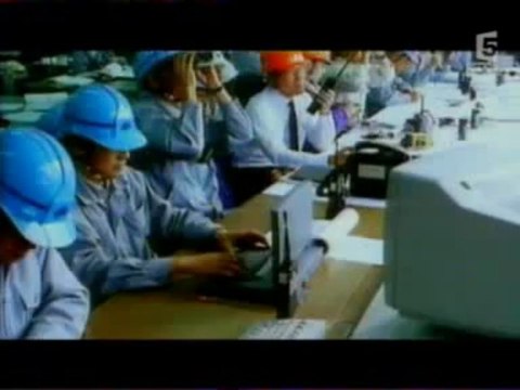 Superstructures - Le Pont D'akashi Au Japon