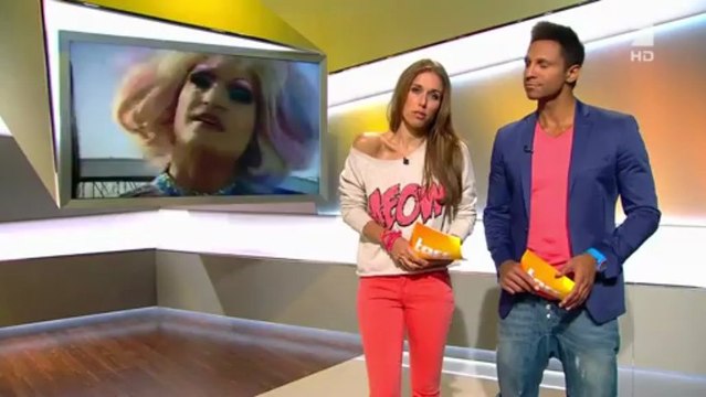 Annemarie Warnkross - Orange Jeans @ Taff