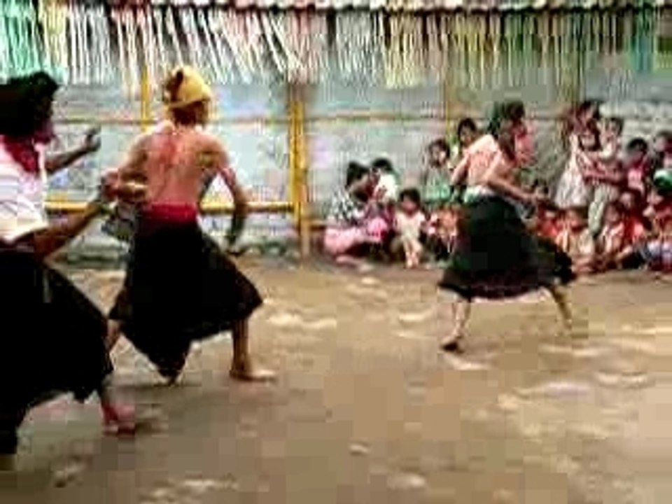 lombok-combat-traditionnel