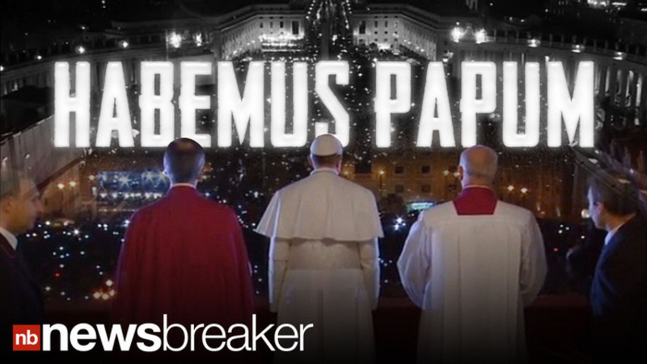 RAW: Crowd Cheering; White Smoke Signals New Pope | NewsBreaker | OraTV