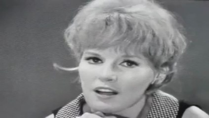 -Petula CLARCK  (1964)- reprise:""  CLOPIN CLOPANT  ""