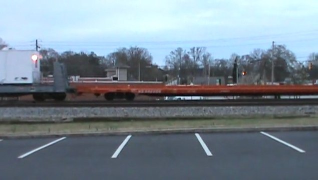 Norfolk Southern rail maintmence train east through Austell Ga