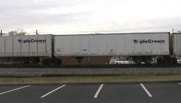 Norfolk Southern Triple Crown Roadrailer traom southeast through Austell Ga.