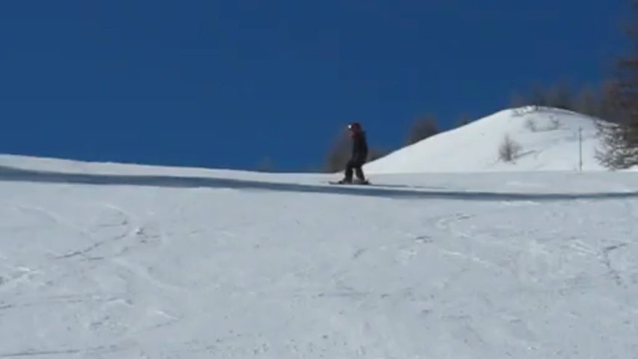 Clément fait de beaux virages a ski mars 2013