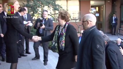 Roma - La camera ardente del Prefetto Manganelli (21.03.13)