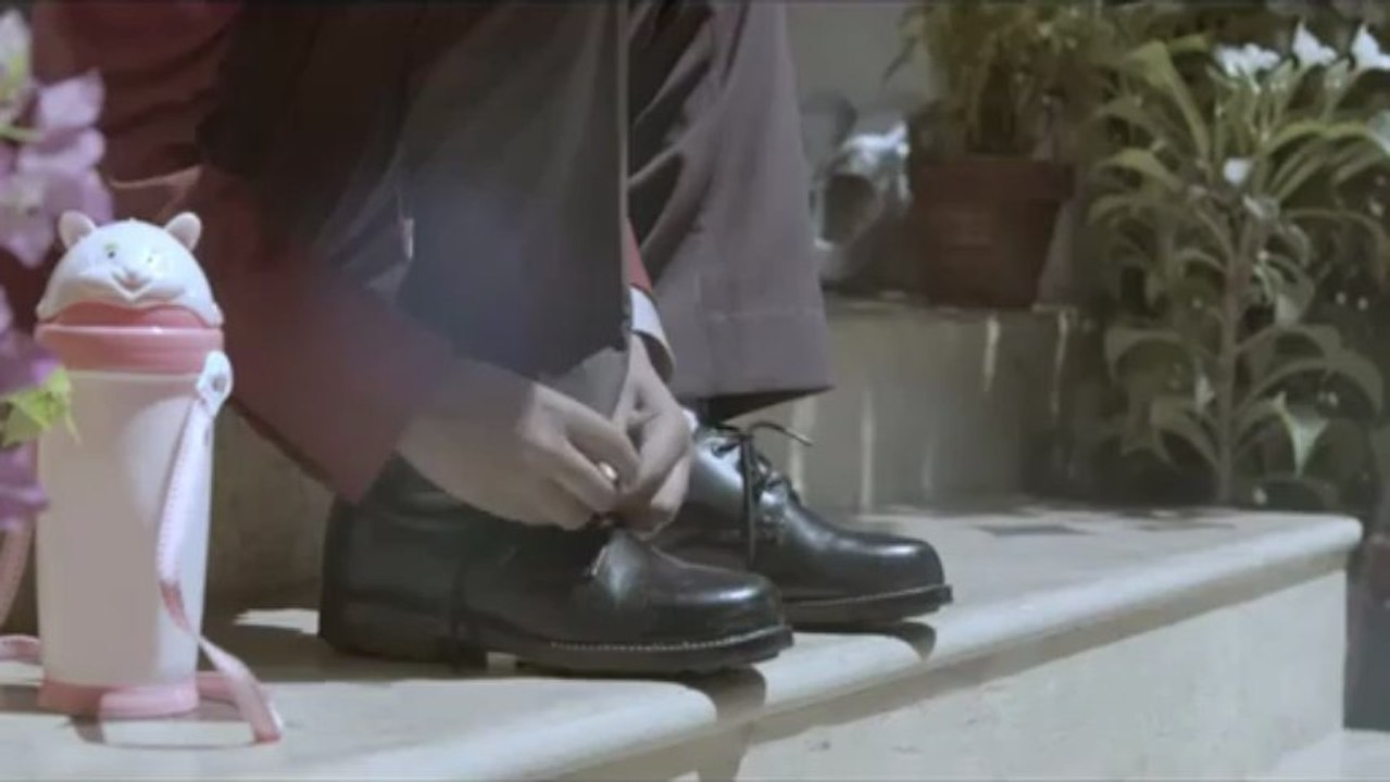 Hyundai i10, Shah Rukh Khan @IamSRK and the 'Write your i10 story' contest winner - Ad