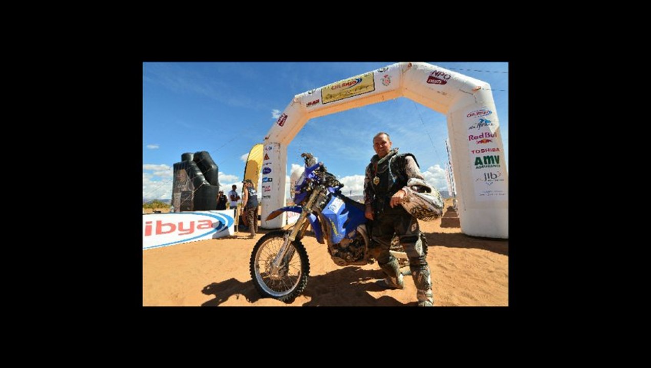 interview  Laurent Moulin France Bleu Mayenne objectif Dakar 2014