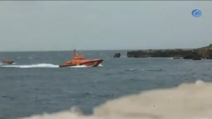Rescatados otros diez inmigrantes en una tercera embarcación en el Estrecho