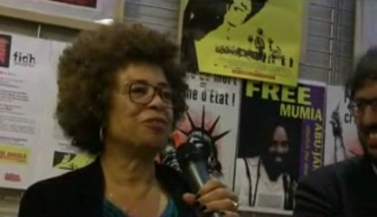 Angela Davis invitée au MRAP le 22 mars 2013