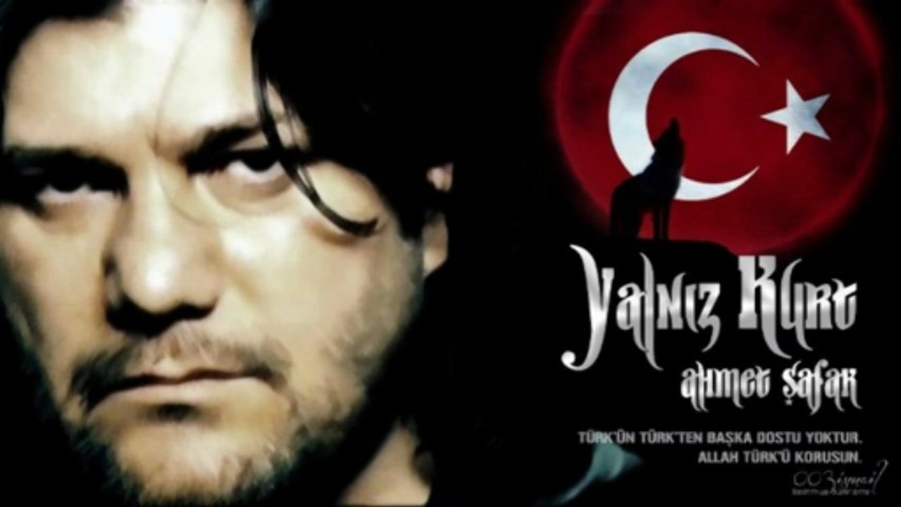 Ahmet Şafak /// YALNIZ KURT ...
