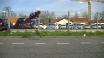 Tricks Tips : Le varial flip