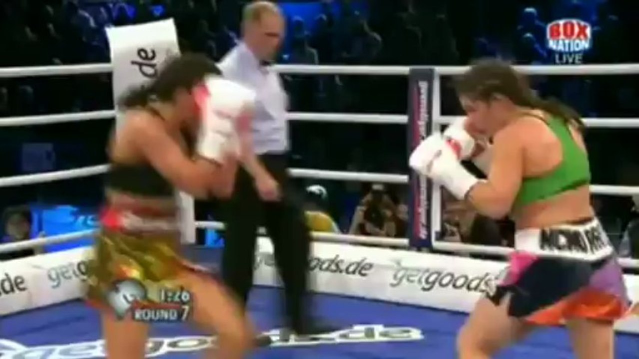 2013-03-23 Melissa McMorrow vs Nadia Raoui