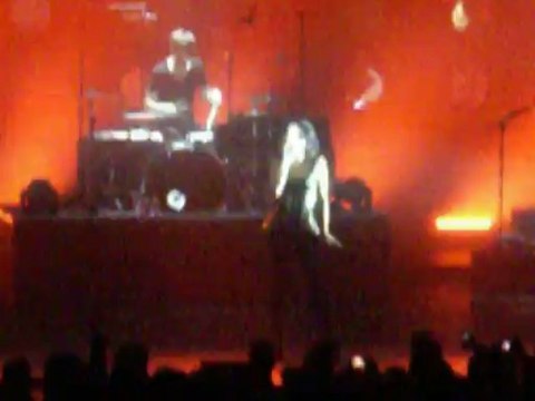 Jenifer @ Marseille, Silo - Donne Moi Le Temps (capella) & Ma Révolution