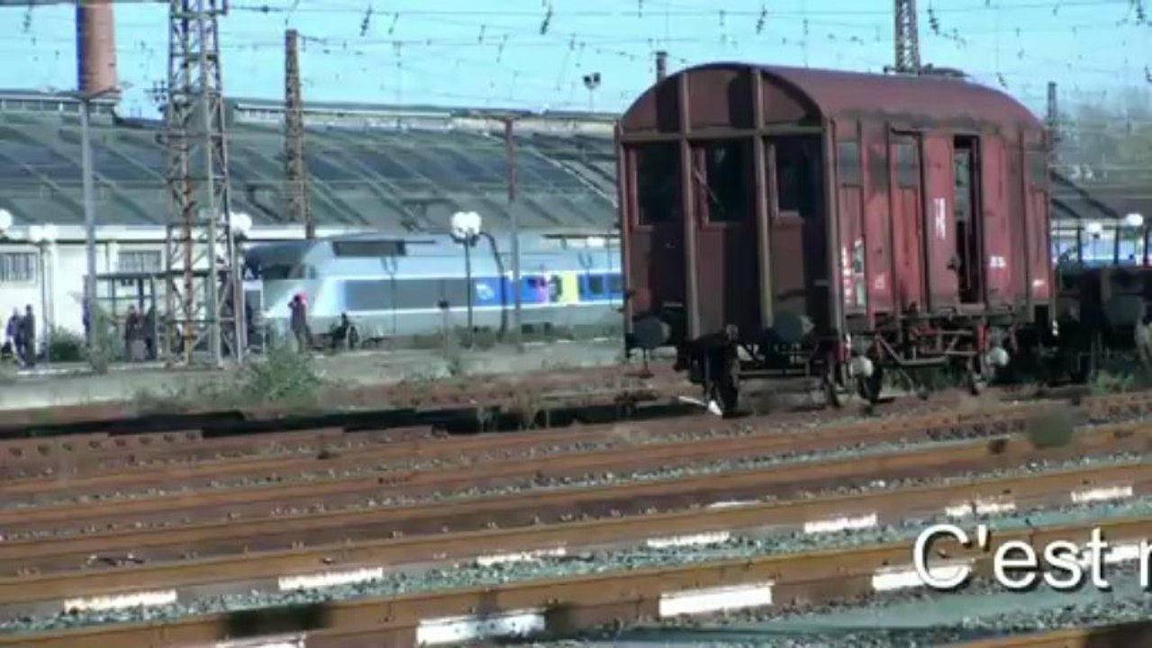 La gare de Pau sous le, soleil le 29 11 2011