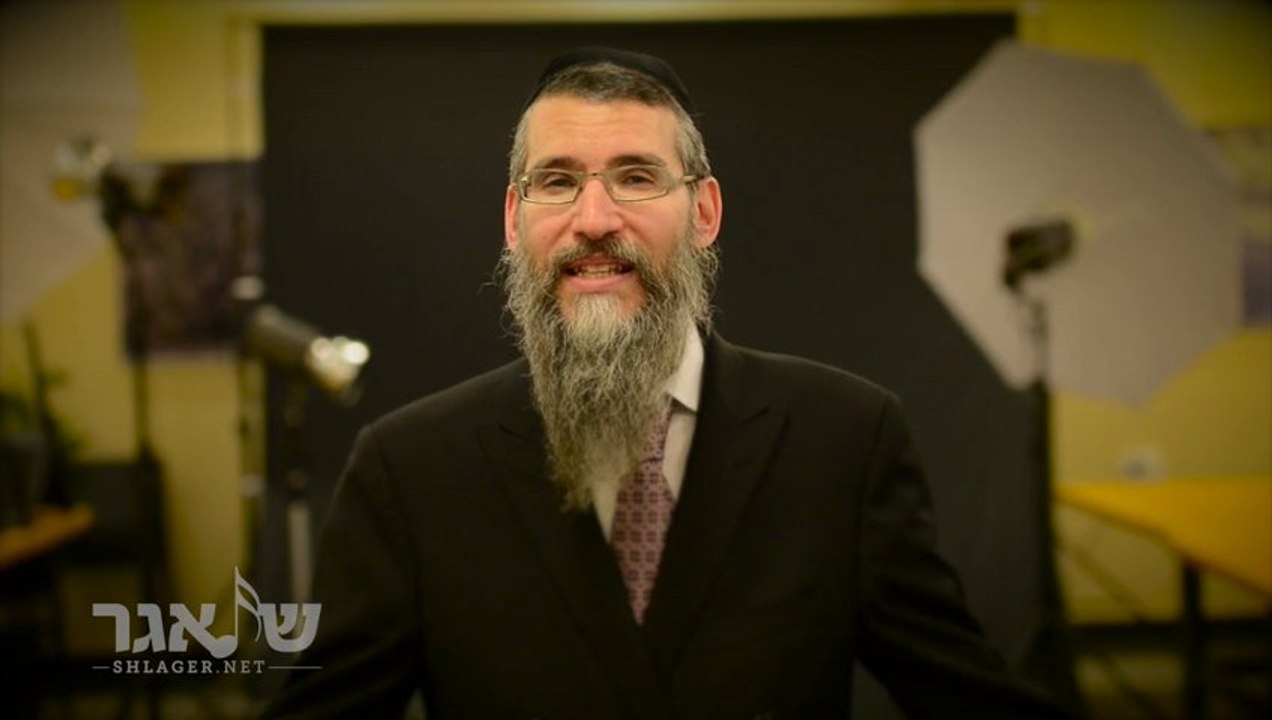 אברהם פריד מאחל לגולשי שלאגר פסח כשר ושמח - Avraham Fried Pesach Wishes