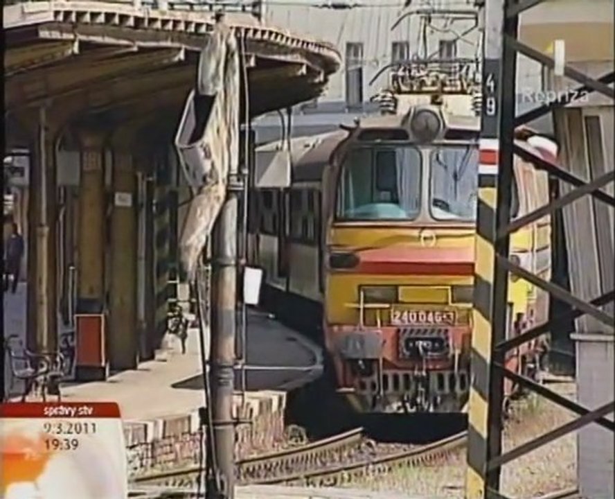 Nahnevaní železniční odborári (20110310)