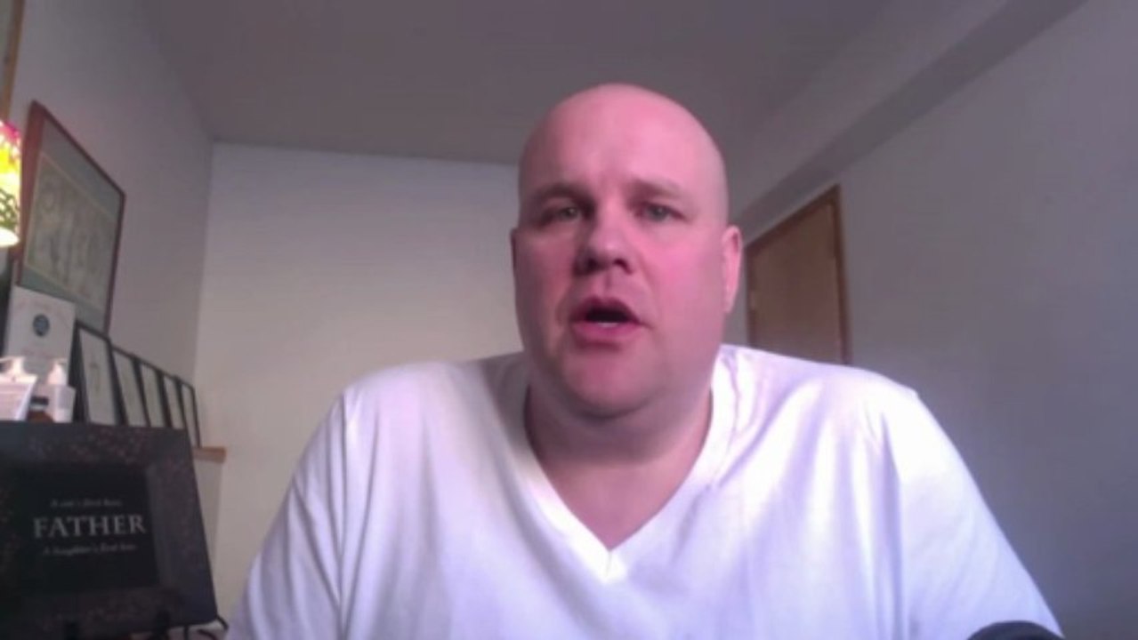 Stealing massage clients from spa I'm leaving