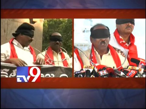 Left paty leaders protest against power cuts and hike in electricity charges