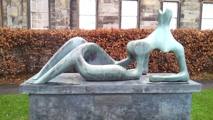 Henry Moore Reclining Figure 1951 SNGOMA1 Edinburgh January 2012