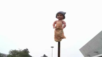 Gay marriage foes stage last-ditch protest in Paris