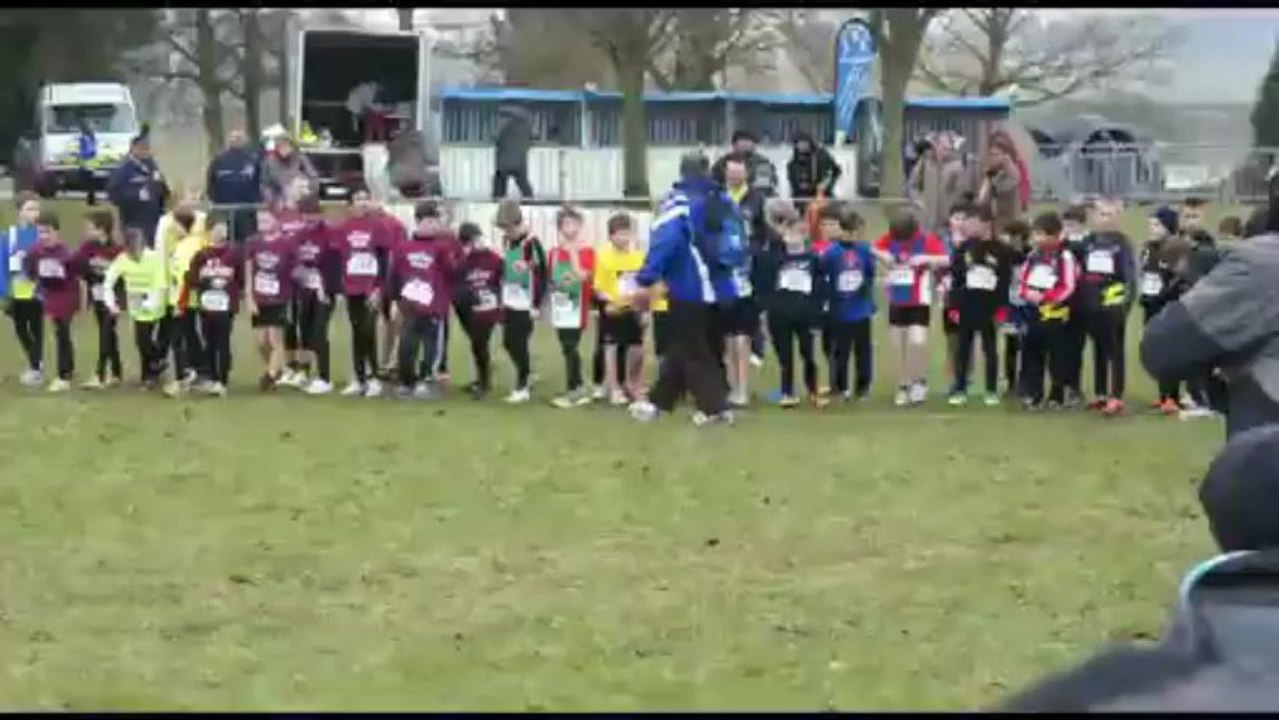Les castels aux championnats de l'Aisne Poussins de cross 2013