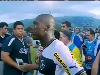 Clarence Seedorf sent off for Botafogo vs Madureira