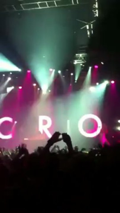 C R O Intro LIVE (Düsseldorf, 24.3.2013)