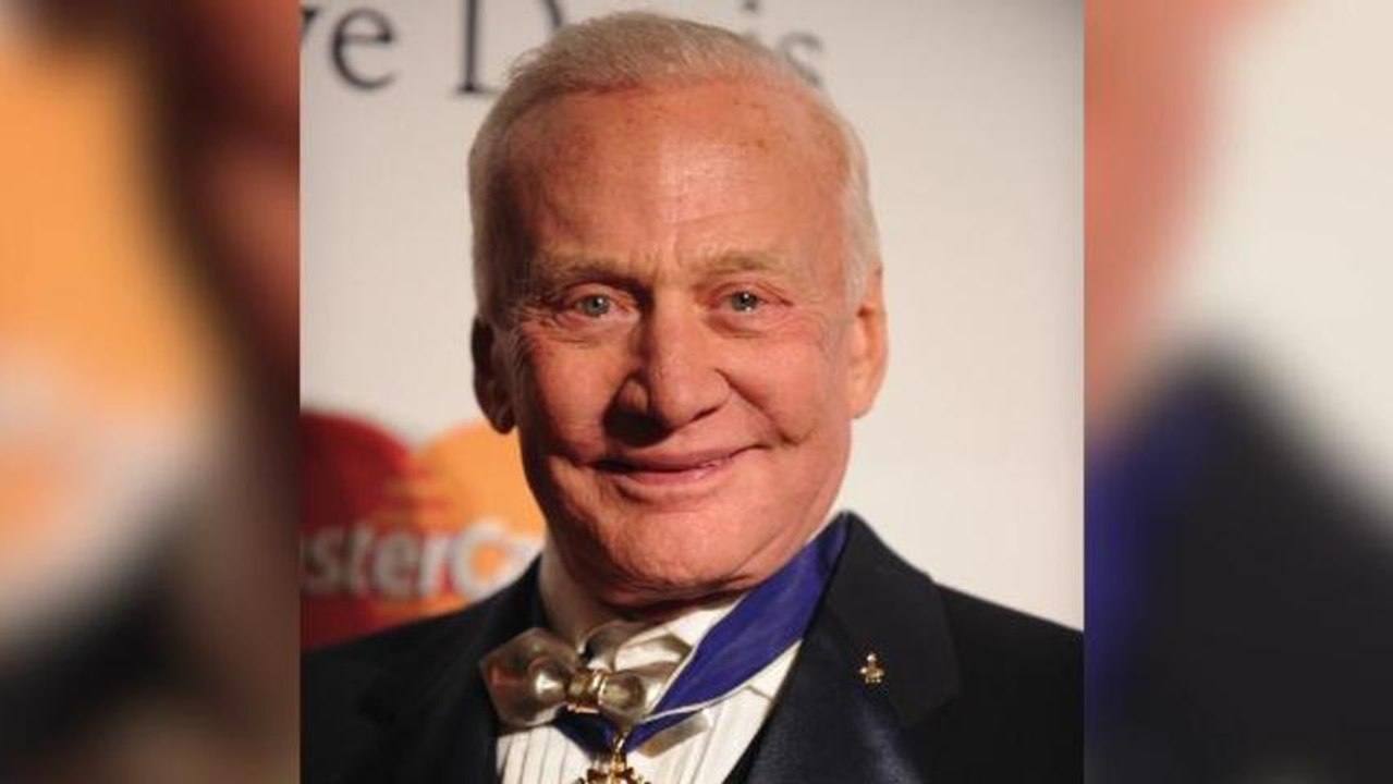 Buzz Aldrin Won't Sell his Space Artifacts