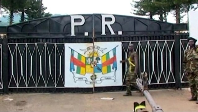 Rebels secure presidential palace in Central African Republic