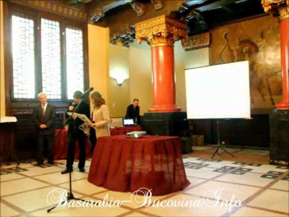 Premiile UZP 2012: Cristina Nichitus Roncea si Victor Roncea pentru Basarabia-Bucovina.Info