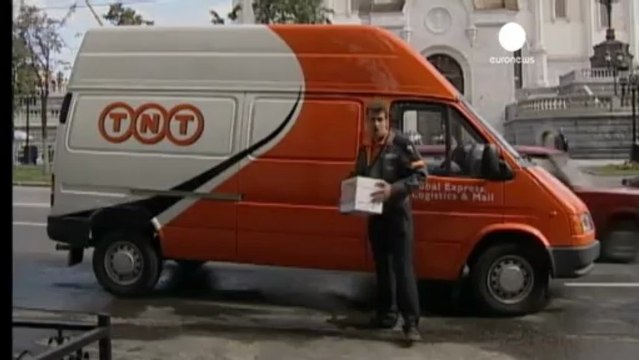 TNT taglia 4mila posti di lavoro dopo la fusione fallita...