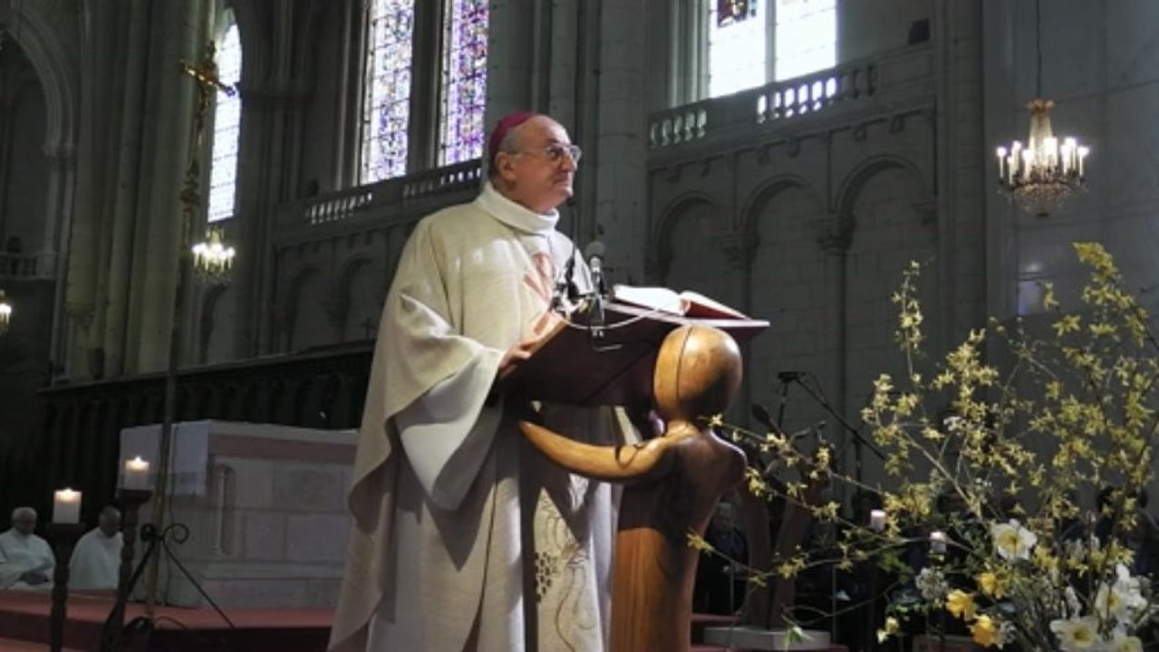 Homélie de Mgr Rouet - Messe chrismale 2013