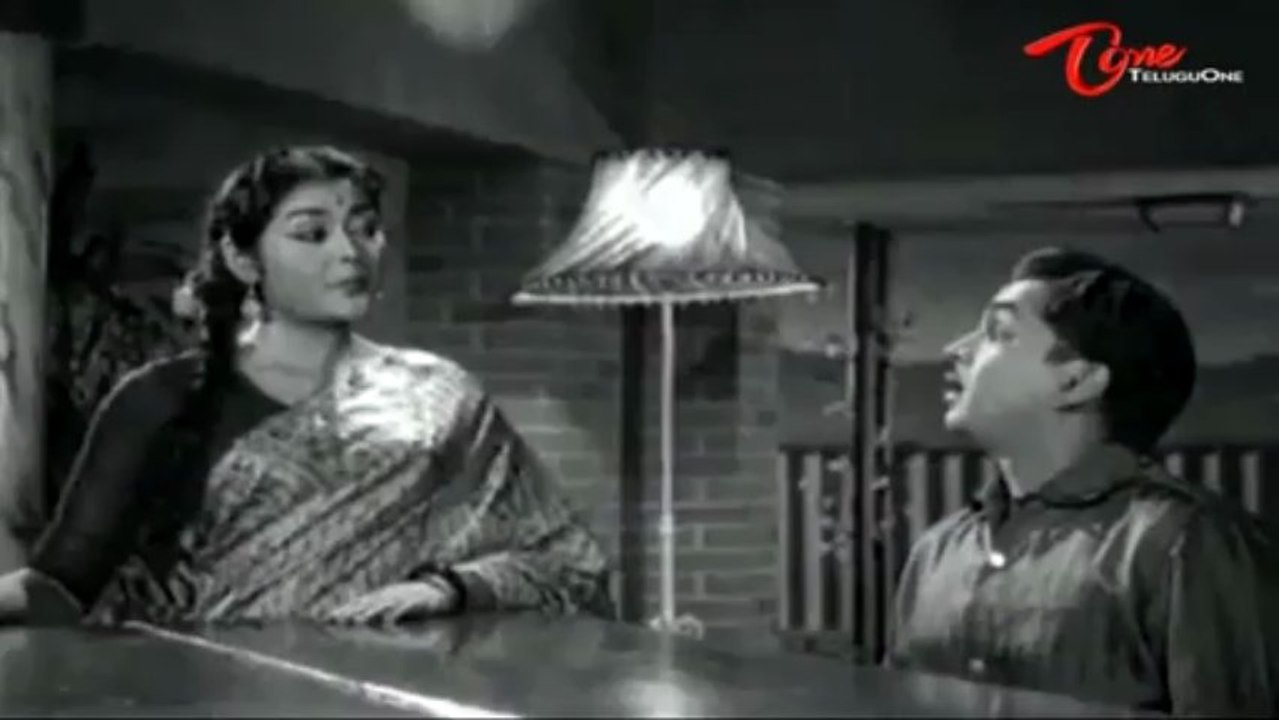 Chaduvukunna Ammayilu Songs - Adavalla Kopamlo - ANR - Savitri - Krishna Kumari