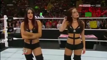 مصارعة مغربية تُنهِي المباراة في 5 ثوانٍ فقط! ⚡