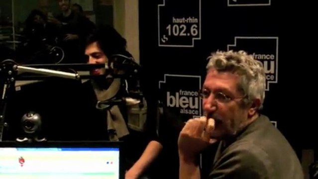 Alain Chabat et Max Boublil, invités de France Bleu Alsace pour le film Les Gamins . Interview d'Anne-Claire Cieutat et Charly Weber.