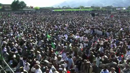 Pakistan's Sharif holds huge election rally