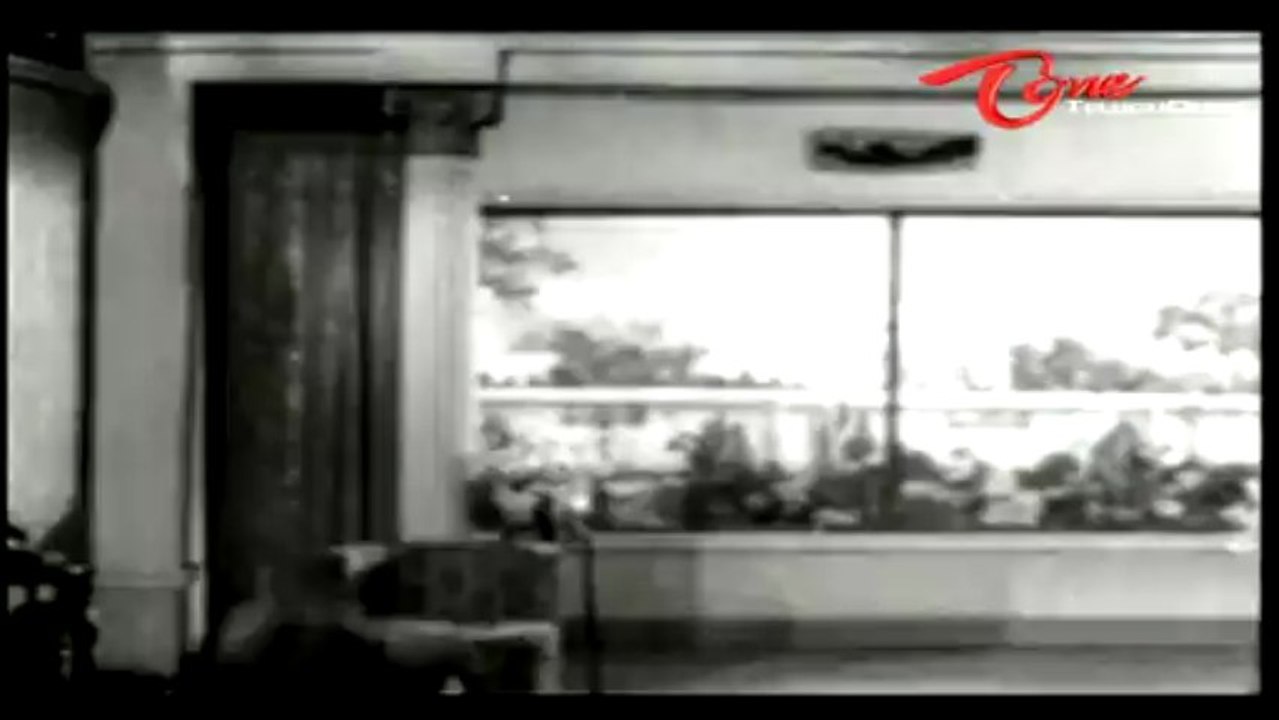 Bomma Borusa Songs - Sarle Pove Vagaladi - Chandra Mohan - Varalakshmi