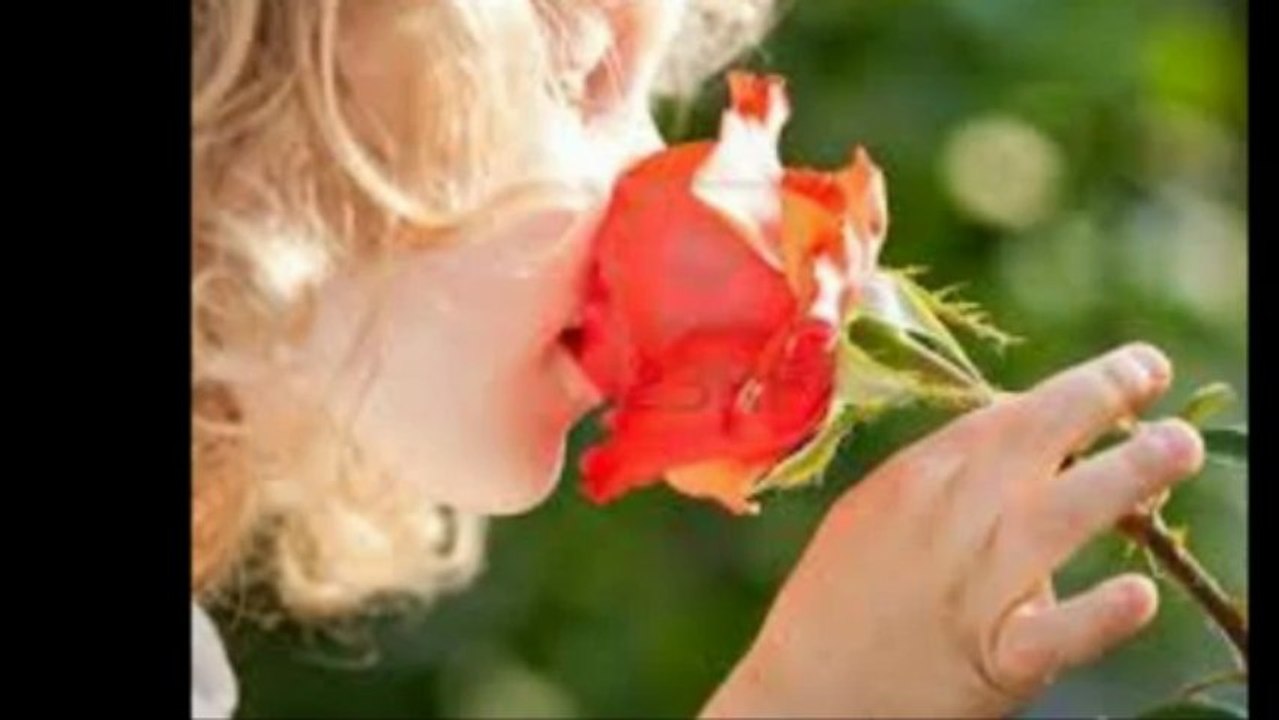 Berniy chante avec son arrrangement et  maintenant de Gilbert becaud