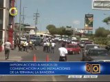 Impiden acceso a medios de comunicación a las instalaciones de la terminal La Bandera