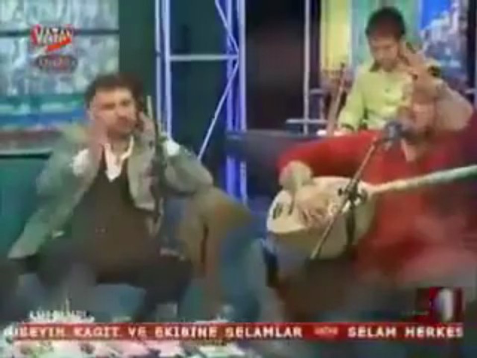 Hüseyin Kağıt~Bildiğin Gibi Değil {2013}