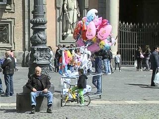 Napoli - La domenica delle palme, messa e primi bagni (25.03.13)
