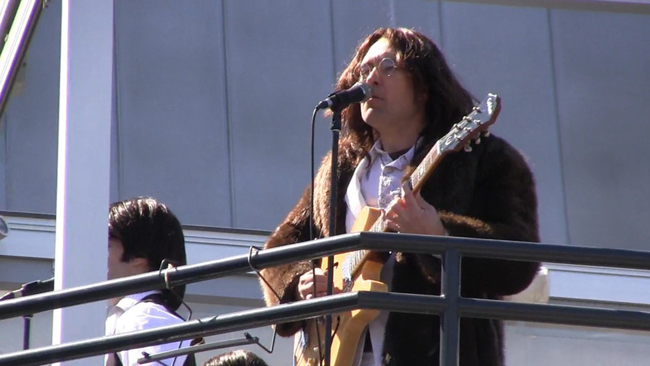 Mop tops take over Montreal rooftop for Beatles tribute