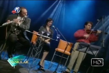 Şevval Sam-Divane Aşık Gibi (Canlı Performans)