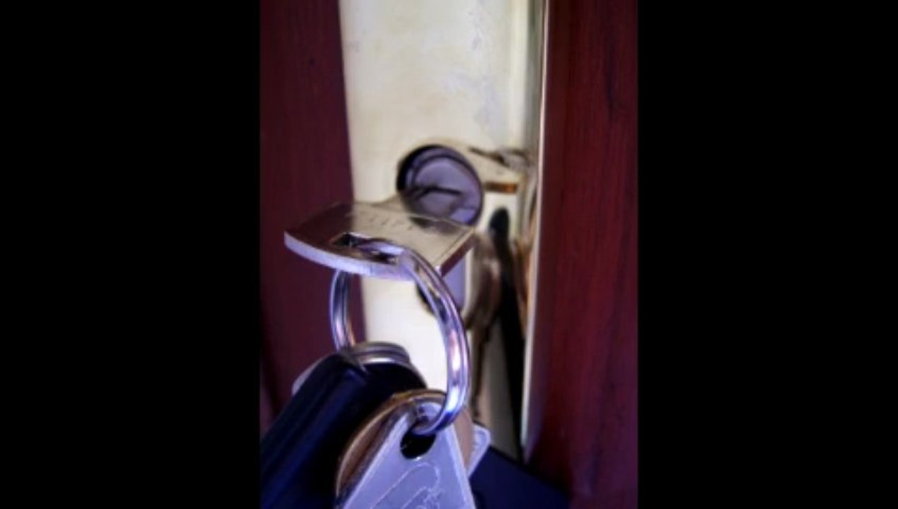 Serrurier Cachan Tél: 01 48 72 38 43