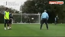 [www.sportepoch.com]Couples assistant coach of the Manchester City squad training game world shaking explosion shot wave