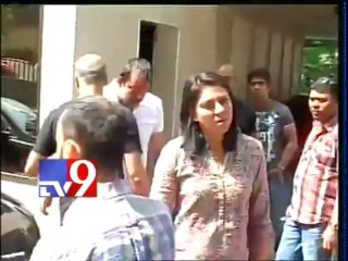 Sanjay Dutt breaks down before media