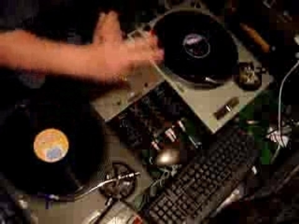 dj-tasmy-remix-ghostbuster-usher-yeah