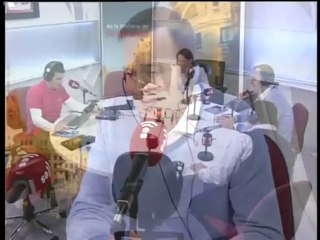 El Grupo Risa, Sesión de Cointreau: Julio Iglesias resucita a Hugo Chávez - 13/03/13