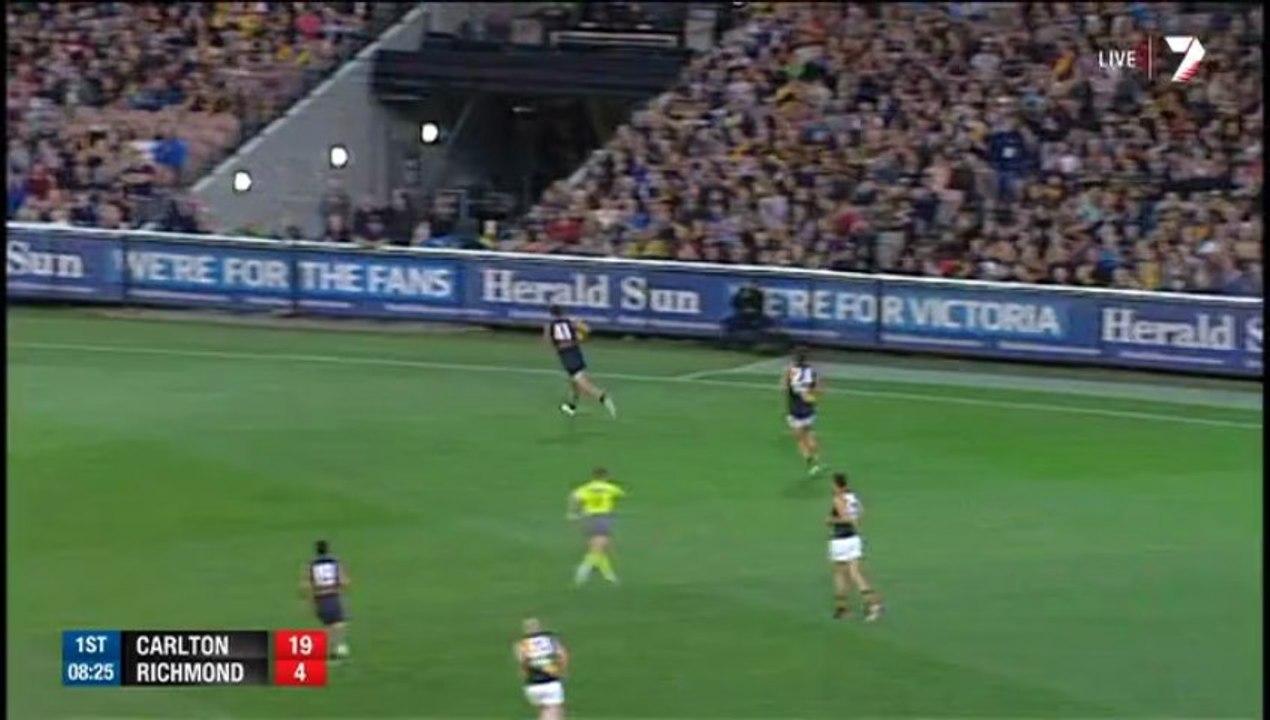 AFL 2013 - Round 1 - Carlton v Richmond 1st Qtr